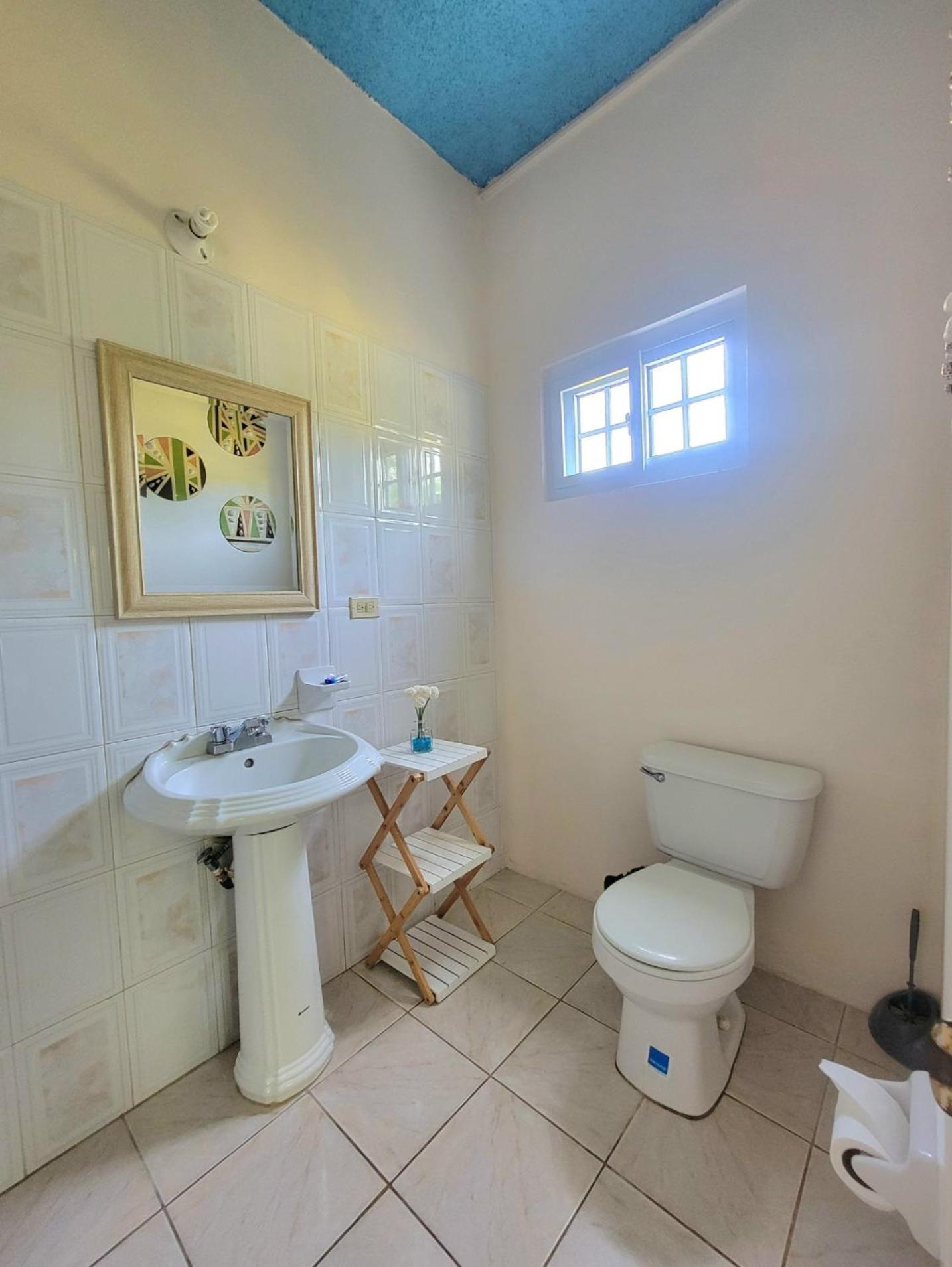 Green'S Palace Jamaica Oracabessa Εξωτερικό φωτογραφία