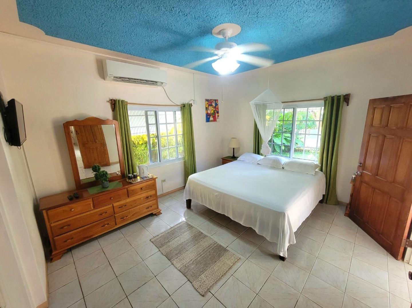 Green'S Palace Jamaica Oracabessa Εξωτερικό φωτογραφία
